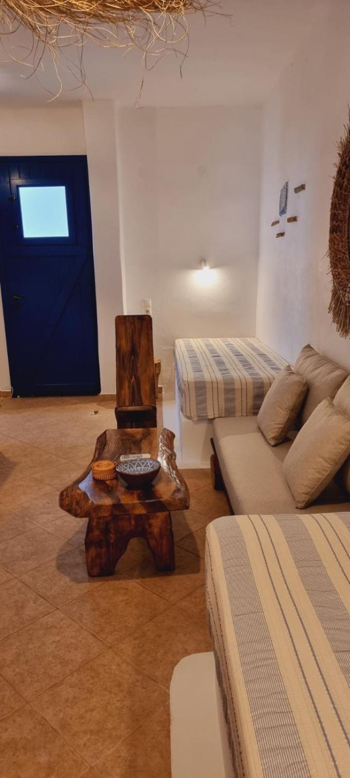 Syros Apartments Suites Chryssonisos Κίνι Εξωτερικό φωτογραφία