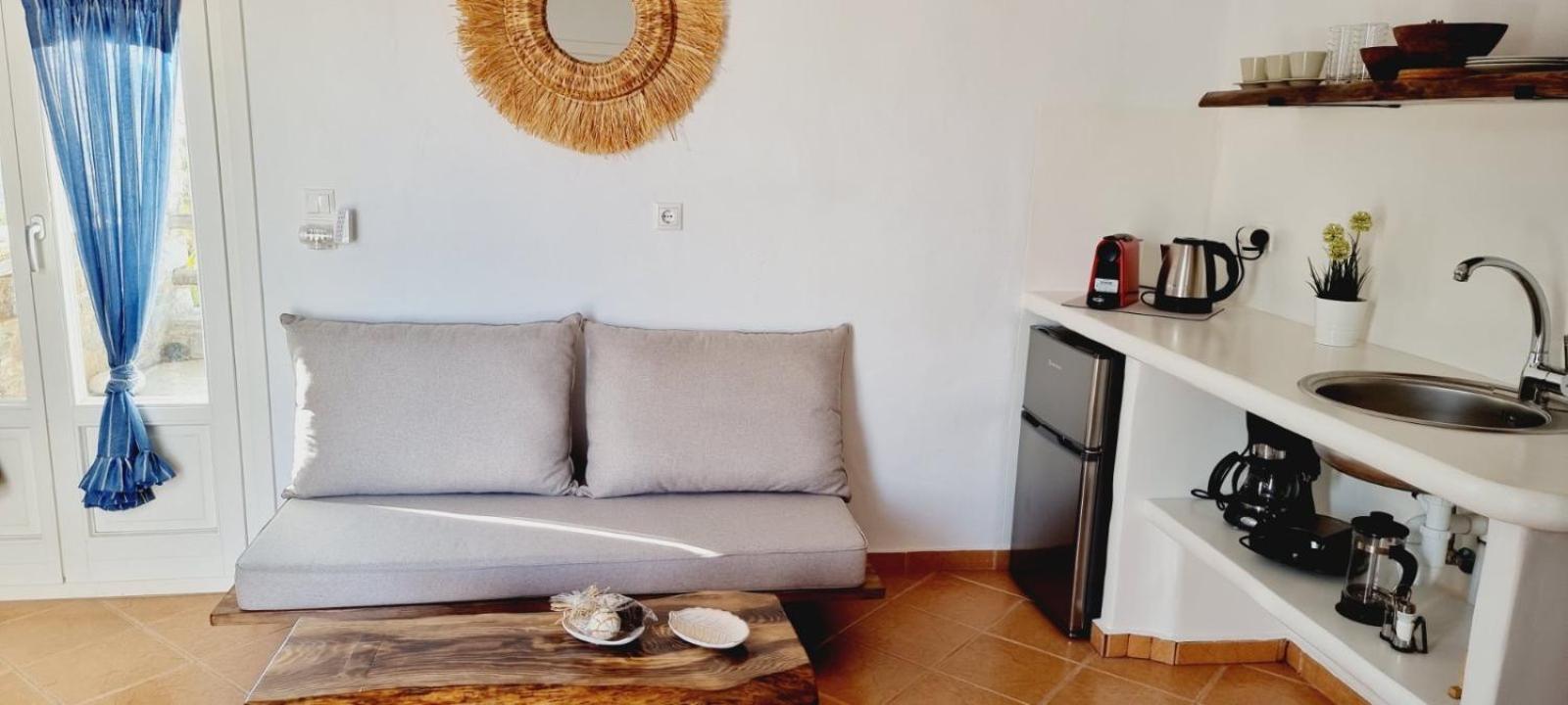 Syros Apartments Suites Chryssonisos Κίνι Εξωτερικό φωτογραφία